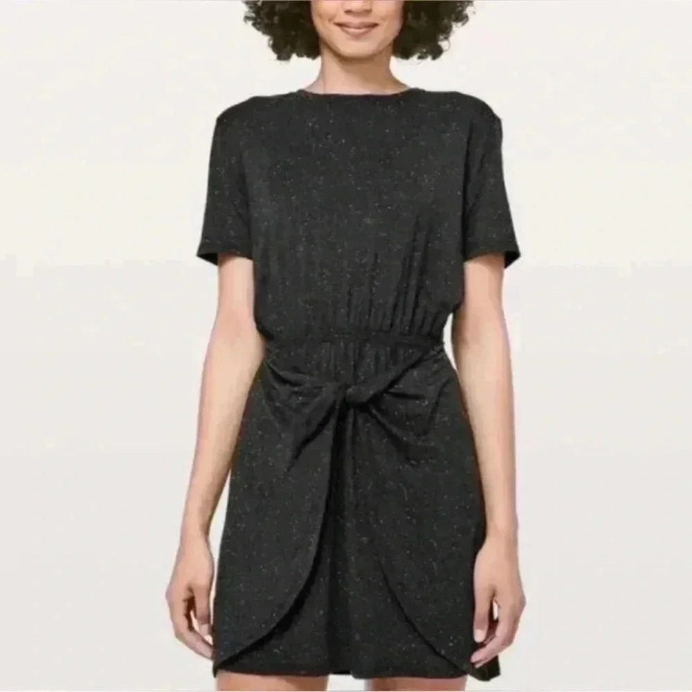 NWOT LULULEMON UNWIND YOUR MIND BLACK SHORTSLEEVE DRESS - Picture 2 of 9